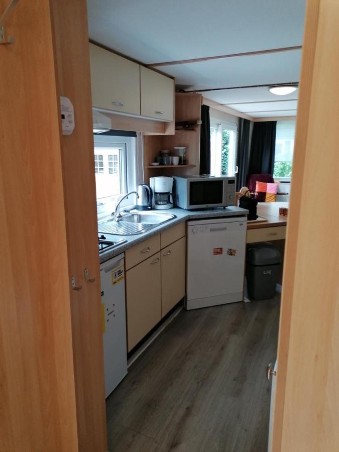 Chalet 4-6 Personen Epe F15 Van Alle Gemakken Voorzien Max Aantal Volwassen Personen Bedraagt 4 Exterior foto